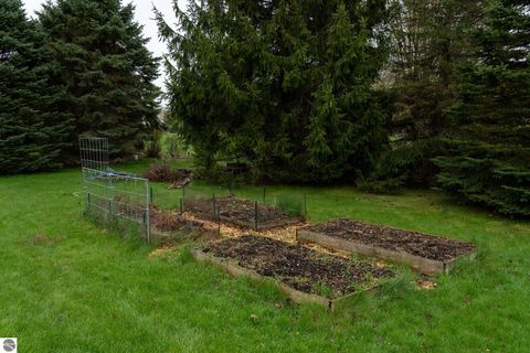 Tiny photo for 1151 Meadow Drive, Mt Pleasant, MI 48858 (MLS # 1944483)