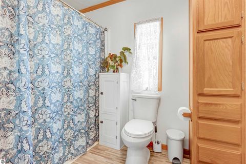 Tiny photo for 2518 E 32 Road, Cadillac, MI 49601 (MLS # 1943295)