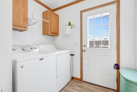 Tiny photo for 2518 E 32 Road, Cadillac, MI 49601 (MLS # 1943295)