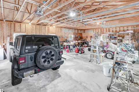 Tiny photo for 2518 E 32 Road, Cadillac, MI 49601 (MLS # 1943295)