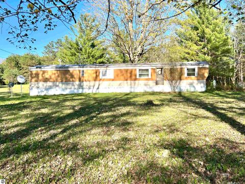 Tiny photo for 1718 N Saddler Road, Luther, MI 49656 (MLS # 1945148)