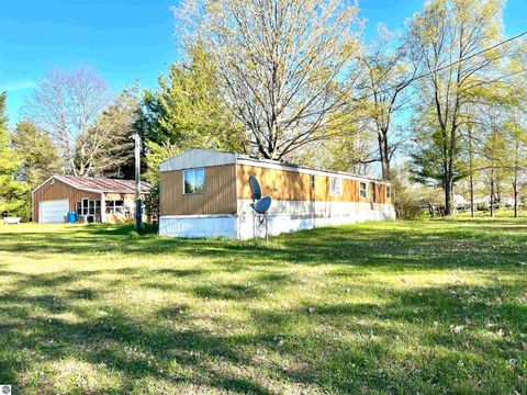 Tiny photo for 1718 N Saddler Road, Luther, MI 49656 (MLS # 1945148)