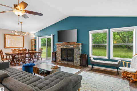 Tiny photo for 14143 Erdman Road, Arcadia, MI 49613 (MLS # 1948308)