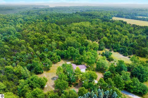 Tiny photo for 14143 Erdman Road, Arcadia, MI 49613 (MLS # 1948308)