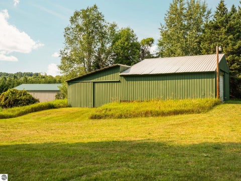 Tiny photo for 80178135 Honey Hollow Road, Bellaire, MI 49615 (MLS # 1949553)