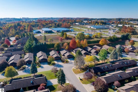 Tiny photo for 911 S Hammond Place, Traverse City, MI 49686 (MLS # 1952066)