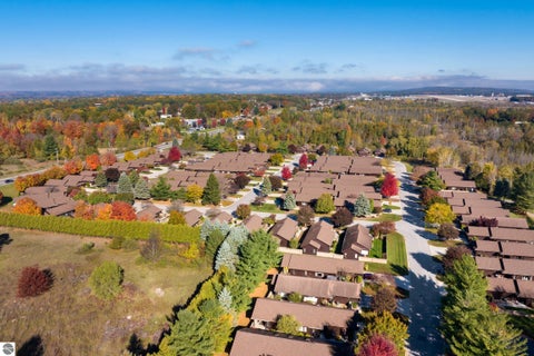 Tiny photo for 911 S Hammond Place, Traverse City, MI 49686 (MLS # 1952066)