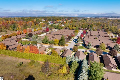 Tiny photo for 911 S Hammond Place, Traverse City, MI 49686 (MLS # 1952066)