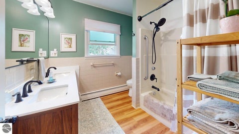 Tiny photo for 401 Orchard Avenue, Clare, MI 48617 (MLS # 1950453)