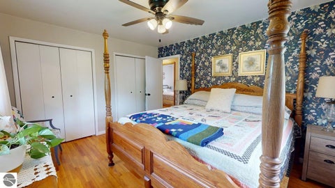 Tiny photo for 401 Orchard Avenue, Clare, MI 48617 (MLS # 1950453)