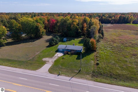 Tiny photo for 8476 E Pickard Road, Mt Pleasant, MI 48858 (MLS # 1951498)