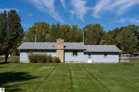 Tiny photo for 8476 E Pickard Road, Mt Pleasant, MI 48858 (MLS # 1951498)