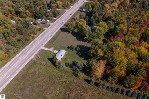 Tiny photo for 8476 E Pickard Road, Mt Pleasant, MI 48858 (MLS # 1951498)
