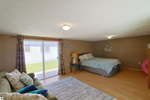 Tiny photo for 6276 W Houghton Lake Drive #unit 2, Houghton Lake, MI 48629 (MLS # 1950674)