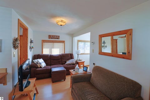 Tiny photo for 6276 W Houghton Lake Drive #unit 2, Houghton Lake, MI 48629 (MLS # 1950674)