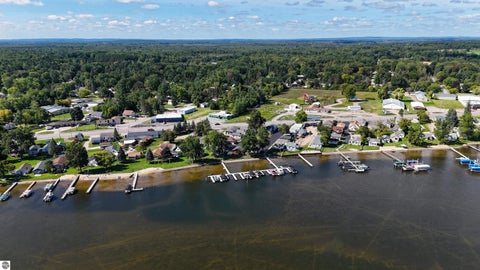 Tiny photo for 6276 W Houghton Lake Drive #unit 2, Houghton Lake, MI 48629 (MLS # 1950674)