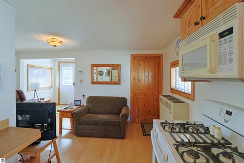 Tiny photo for 6276 W Houghton Lake Drive #unit 2, Houghton Lake, MI 48629 (MLS # 1950674)