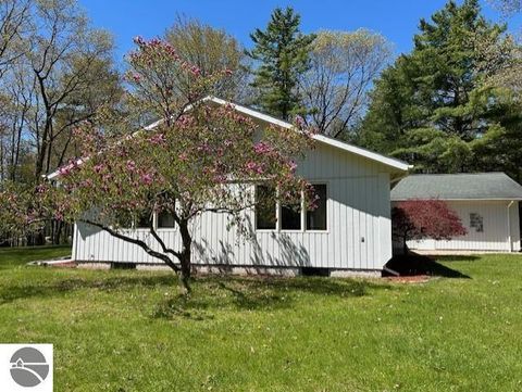 Tiny photo for 1095 E Lincoln Street, East Tawas, MI 48730 (MLS # 1945583)