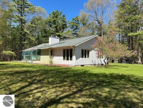Tiny photo for 1095 E Lincoln Street, East Tawas, MI 48730 (MLS # 1945583)