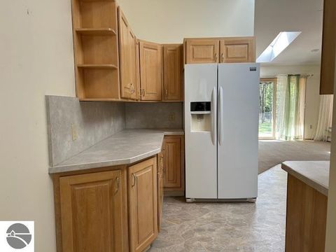 Tiny photo for 1095 E Lincoln Street, East Tawas, MI 48730 (MLS # 1945583)