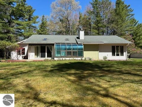 Tiny photo for 1095 E Lincoln Street, East Tawas, MI 48730 (MLS # 1945583)