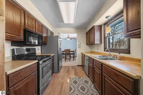 Tiny photo for 8320 W Whispering Pine Circle, Lake City, MI 49651 (MLS # 1942339)