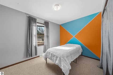 Tiny photo for 8320 W Whispering Pine Circle, Lake City, MI 49651 (MLS # 1942339)