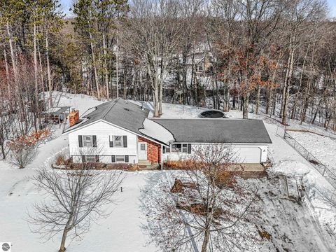 Tiny photo for 8320 W Whispering Pine Circle, Lake City, MI 49651 (MLS # 1942339)