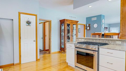 Tiny photo for 6702 Links Drive, Mt Pleasant, MI 48858 (MLS # 1942067)