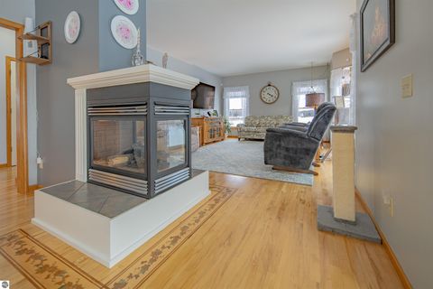 Tiny photo for 6702 Links Drive, Mt Pleasant, MI 48858 (MLS # 1942067)