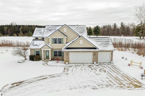 Tiny photo for 6702 Links Drive, Mt Pleasant, MI 48858 (MLS # 1942067)