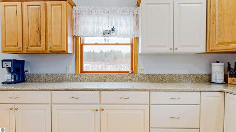 Tiny photo for 6702 Links Drive, Mt Pleasant, MI 48858 (MLS # 1942067)