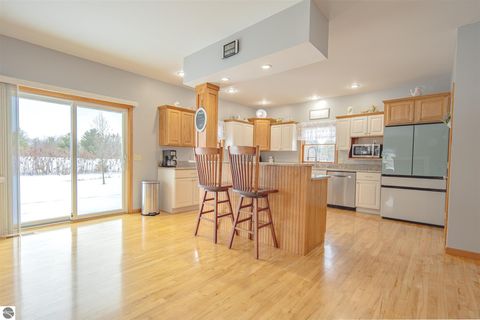 Tiny photo for 6702 Links Drive, Mt Pleasant, MI 48858 (MLS # 1942067)