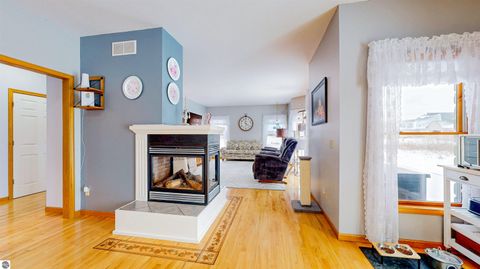 Tiny photo for 6702 Links Drive, Mt Pleasant, MI 48858 (MLS # 1942067)