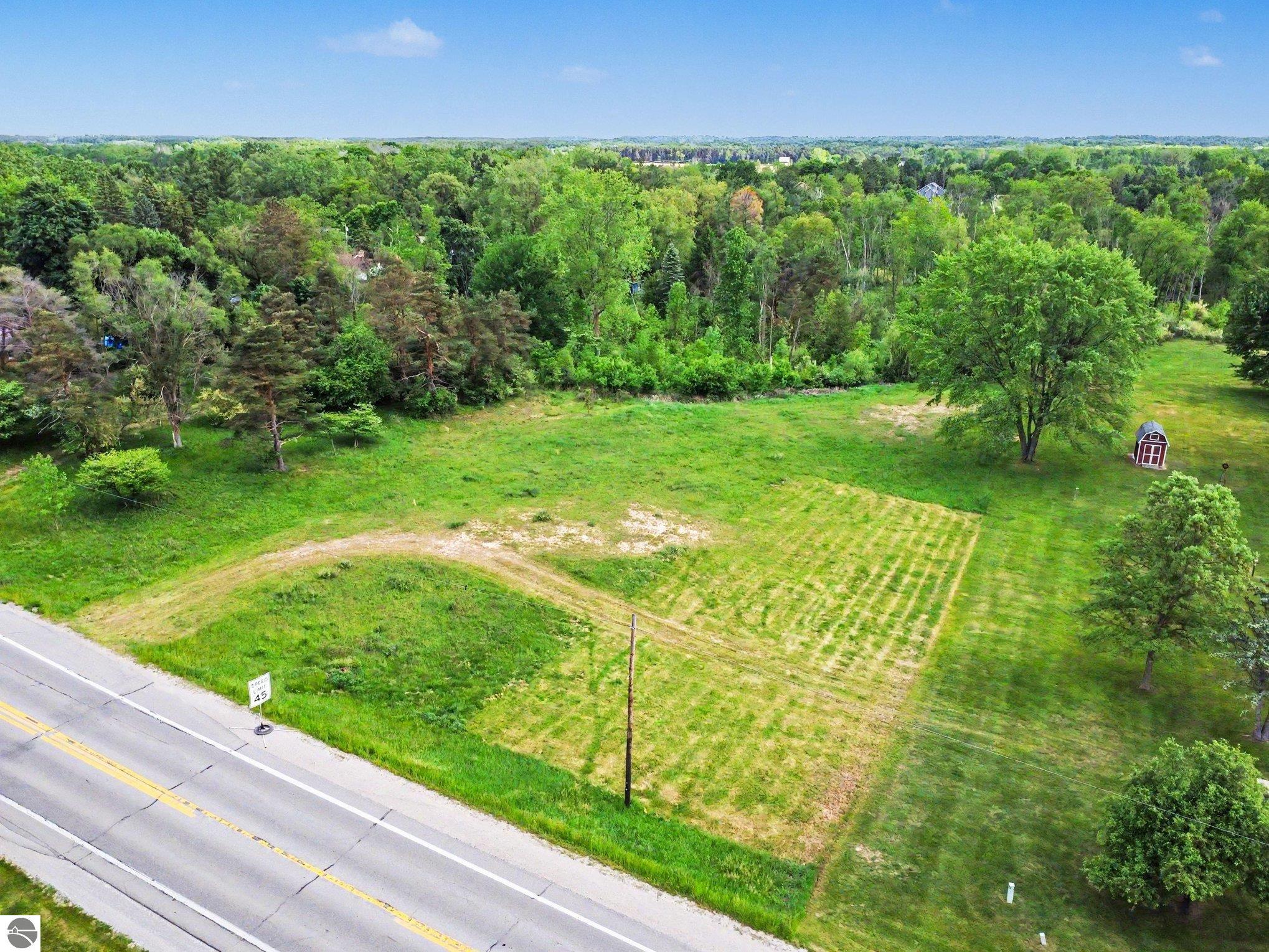 305 W Remus Road
