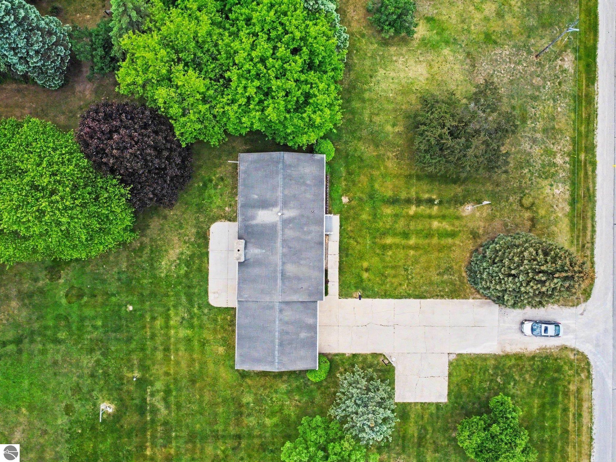 305 W Remus Road