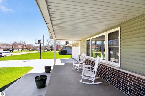 Tiny photo for 402 Second Street, Breckenridge, MI 48615 (MLS # 1944183)