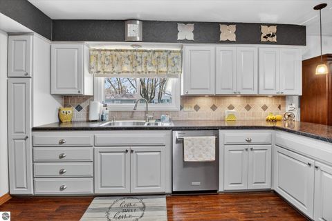 Tiny photo for 402 Second Street, Breckenridge, MI 48615 (MLS # 1944183)