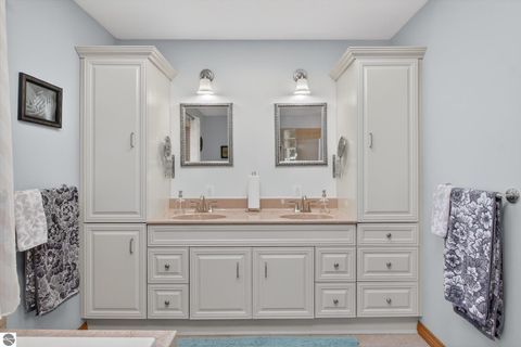 Tiny photo for 402 Second Street, Breckenridge, MI 48615 (MLS # 1944183)