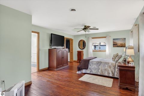 Tiny photo for 402 Second Street, Breckenridge, MI 48615 (MLS # 1944183)