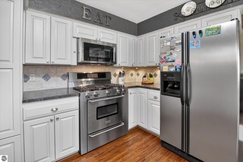 Tiny photo for 402 Second Street, Breckenridge, MI 48615 (MLS # 1944183)