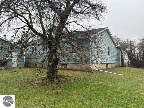 Tiny photo for 4814 Carpenter Road, Tawas City, MI 48763 (MLS # 1943844)