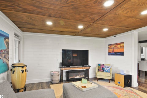 Tiny photo for 9649 E 48 Road, Cadillac, MI 49601 (MLS # 1950125)