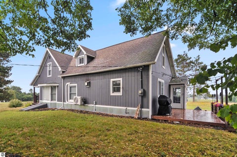 Tiny photo for 9649 E 48 Road, Cadillac, MI 49601 (MLS # 1950125)