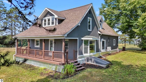 Tiny photo for 9649 E 48 Road, Cadillac, MI 49601 (MLS # 1950125)