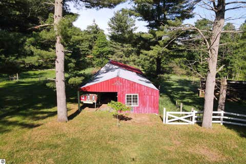 Tiny photo for 8100 Hodge Road, Kingsley, MI 49649 (MLS # 1946881)