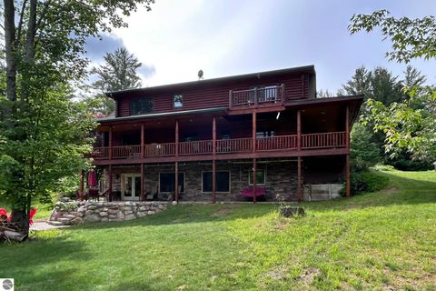 Tiny photo for 8100 Hodge Road, Kingsley, MI 49649 (MLS # 1946881)