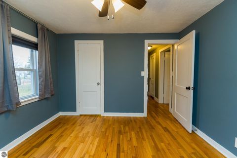 Tiny photo for 1706 W Michigan, Mt Pleasant, MI 48858 (MLS # 1941574)