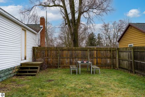 Tiny photo for 1706 W Michigan, Mt Pleasant, MI 48858 (MLS # 1941574)