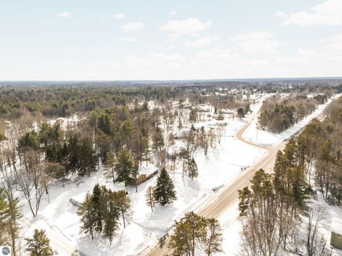 Tiny photo for 4632 E M-55, Cadillac, MI 49601 (MLS # 1942186)